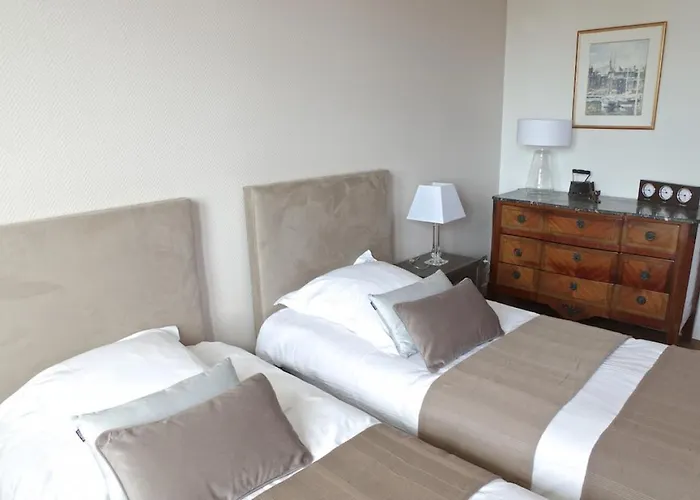 Grand Lebrun - 3 Avec Ascenseur - Cauderan *